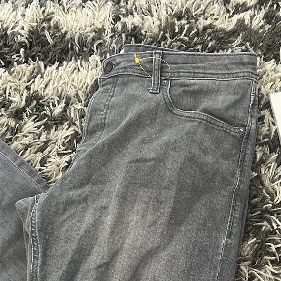 Jack & Jones Charcoal Comfort Mike Jeans - Picture 4 of 9